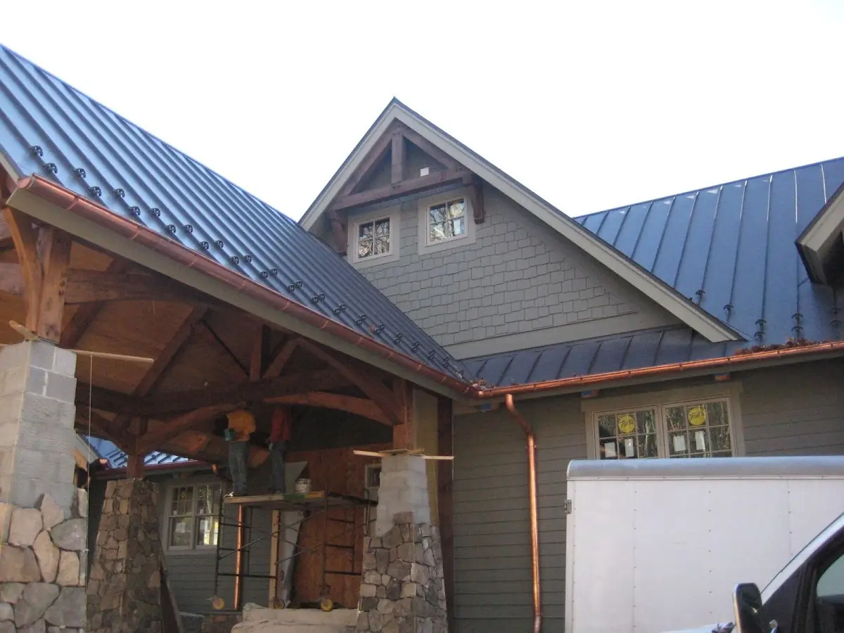 Craftsman Roofing team delivering quality roofing work in Maydale